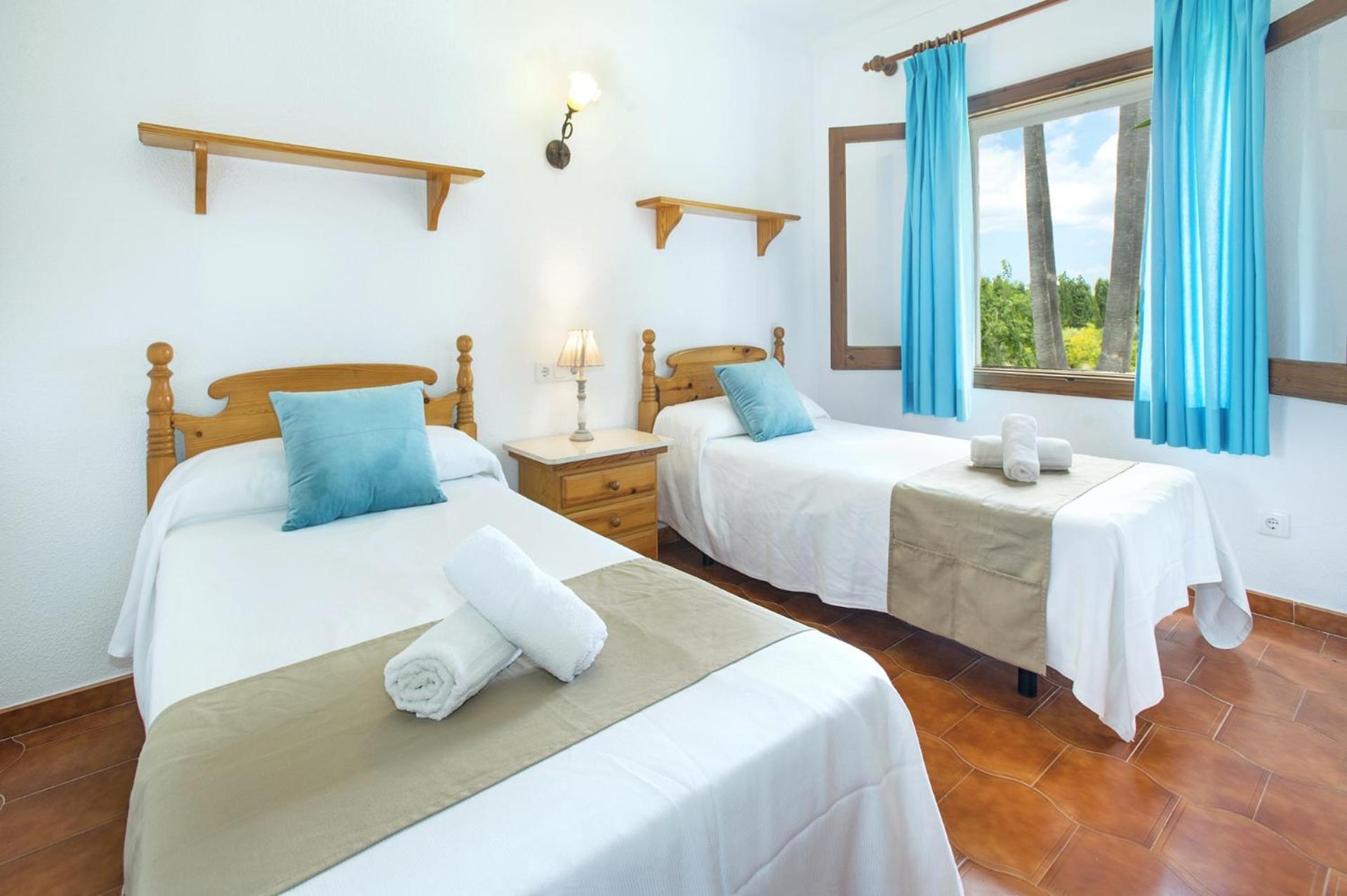 Villa Conxa Bisanyes By Alcudia (Mallorca)